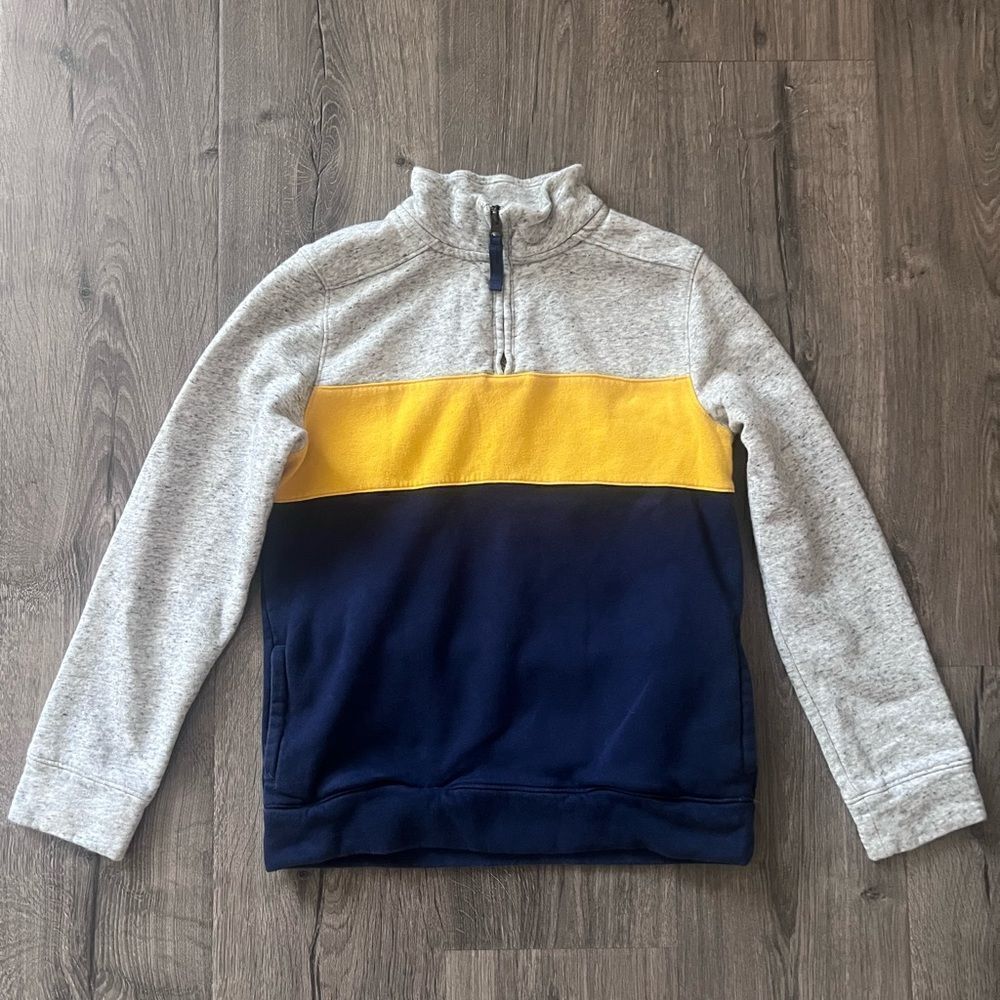 Land’s End Kids sweater size 10-12 Y